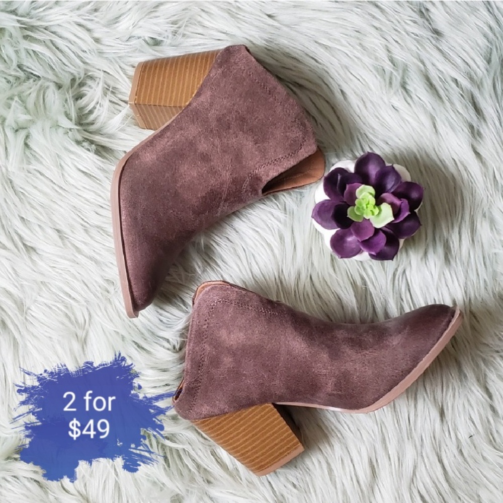 🎉HP NWT Qupid open back bootie purple brown heel